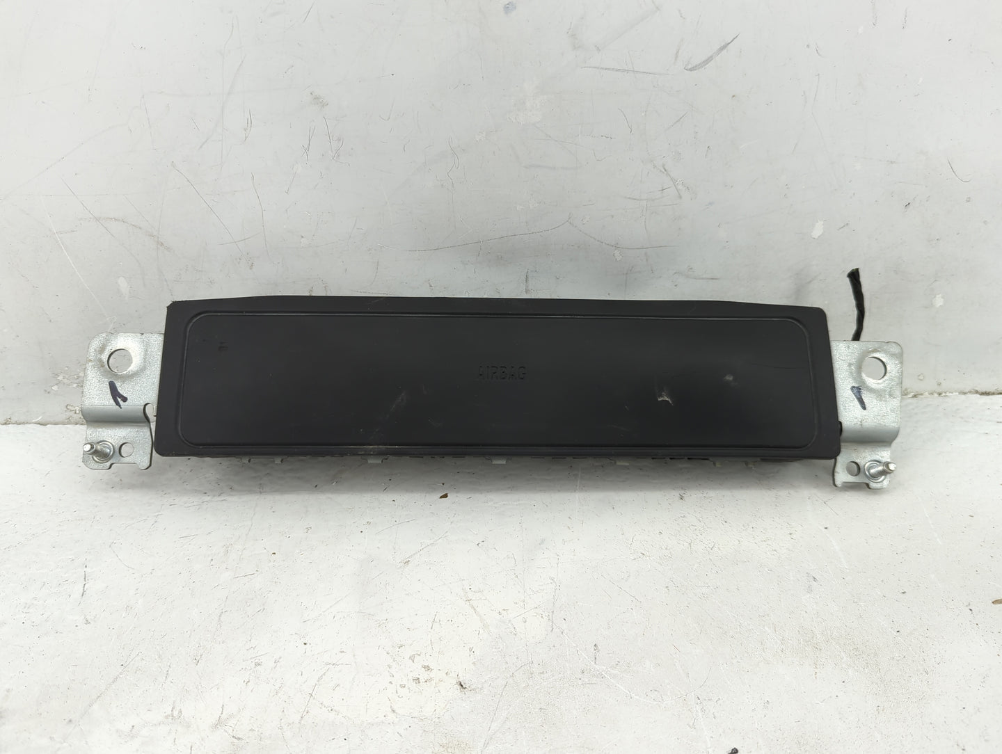 2012-2018 Bmw 320i Air Bag Passenger Right Knee OEM P/N:KV922865313 Fits Fits 2012 2013 2014 2015 2016 2017 2018 2019 2020 2