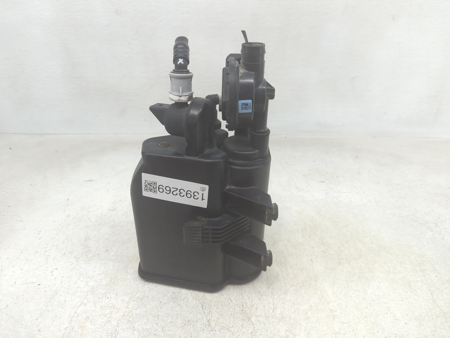 2016 Bmw 320i Fuel Vapor Charcoal Canister - Oemusedautoparts1.com