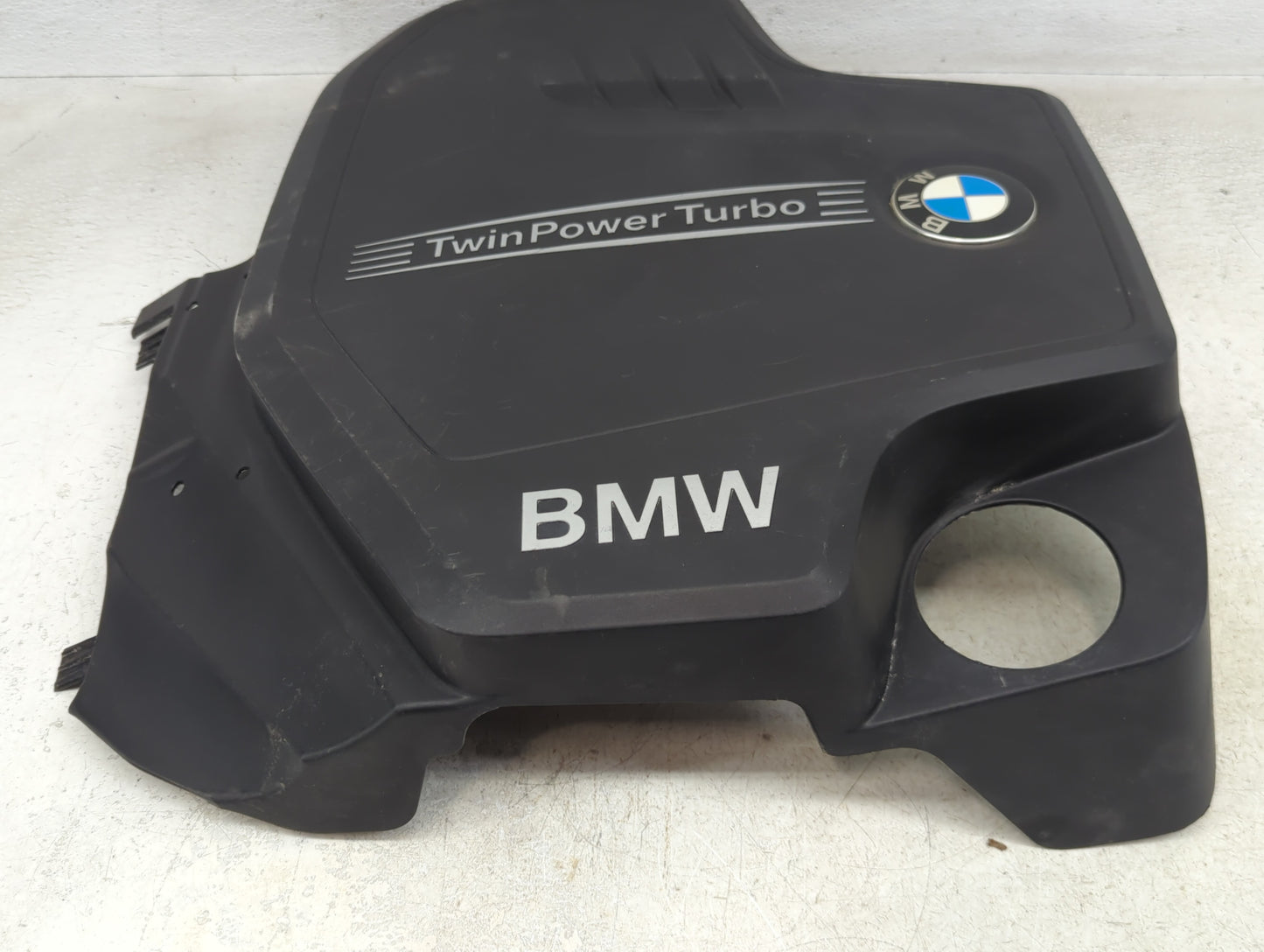 2016 Bmw 320i Engine Cover - Oemusedautoparts1.com
