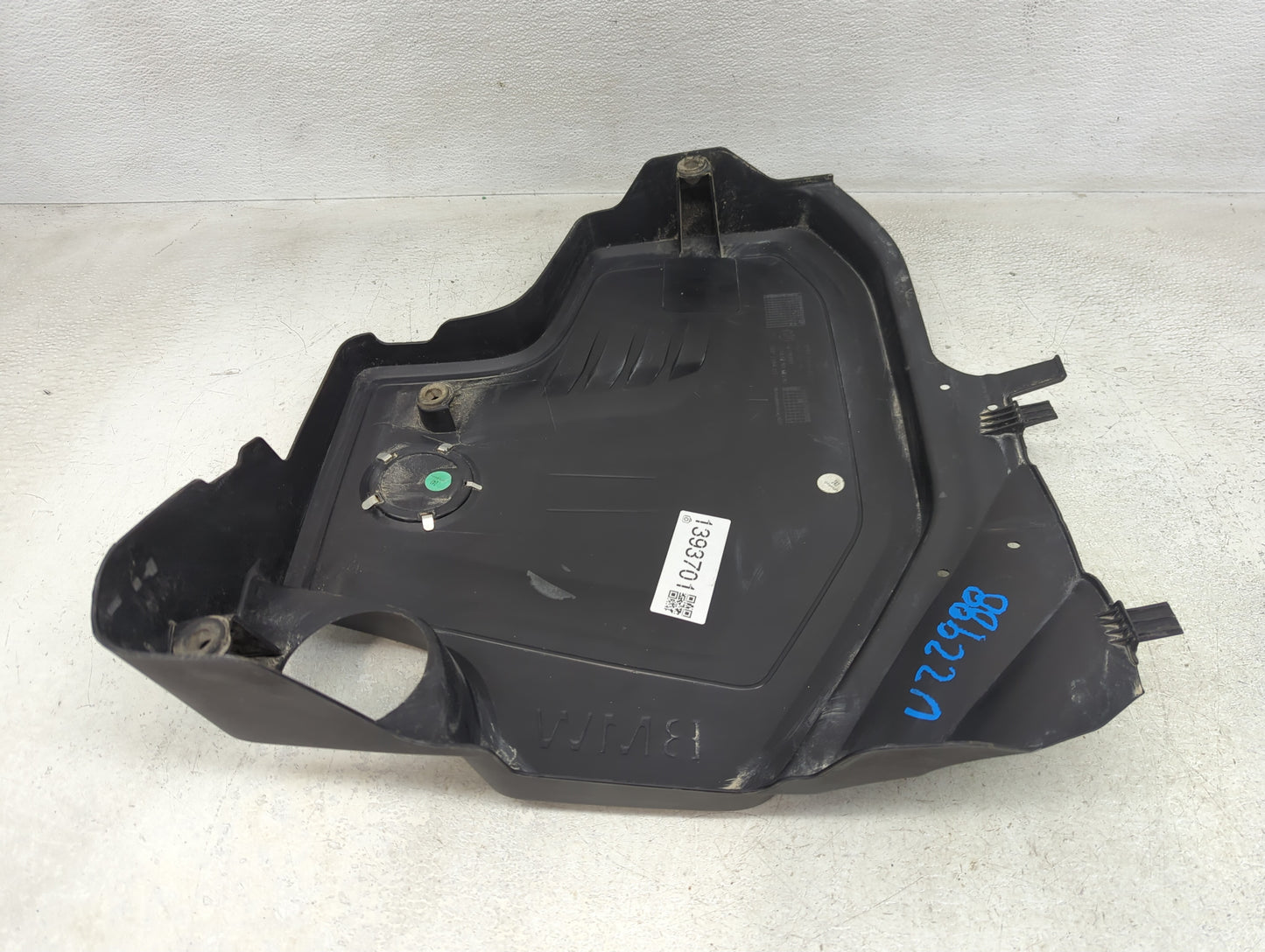 2016 Bmw 320i Engine Cover - Oemusedautoparts1.com