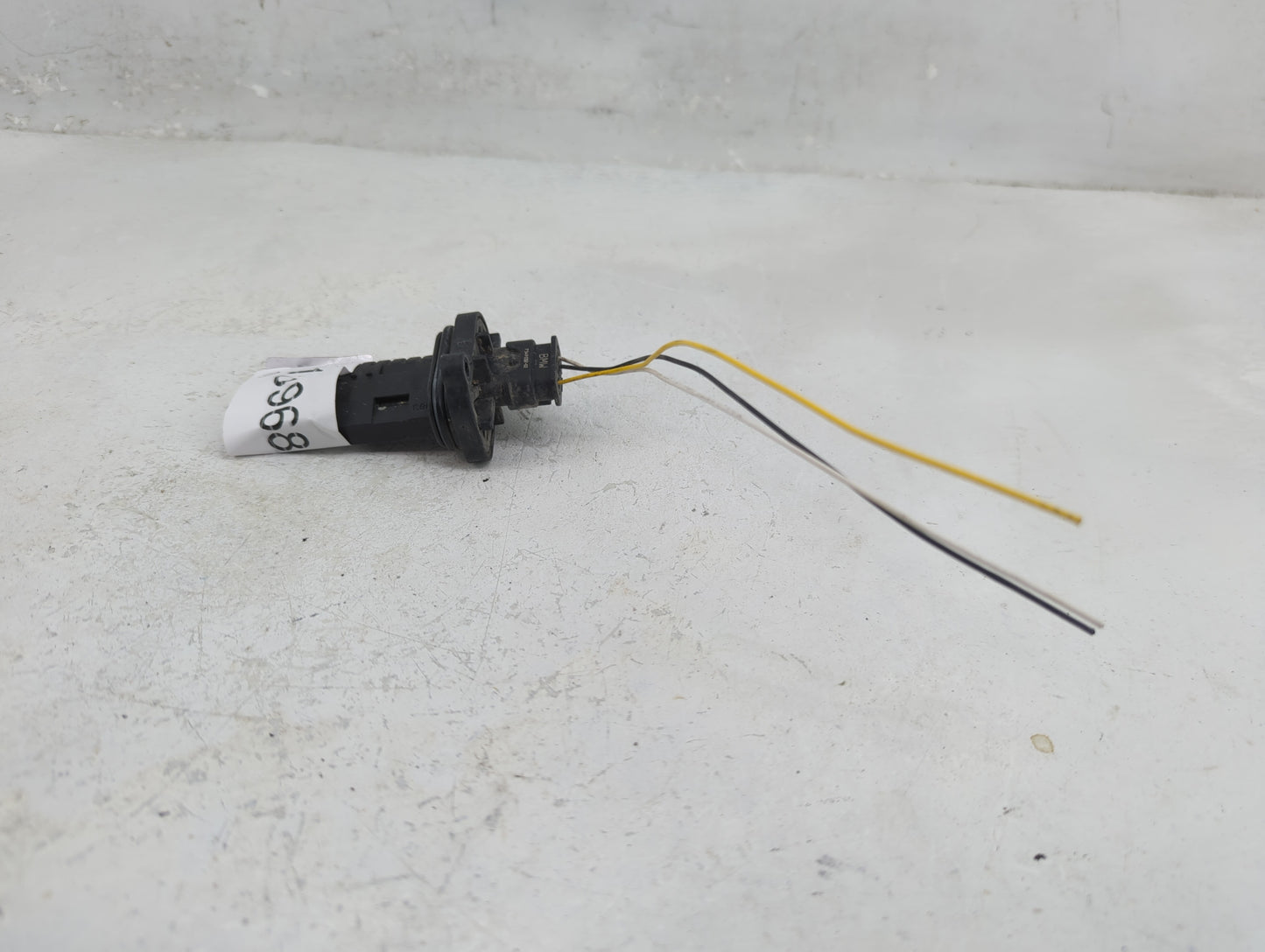 2012-2018 Bmw 320i Mass Air Flow Meter Maf - Oemusedautoparts1.com
