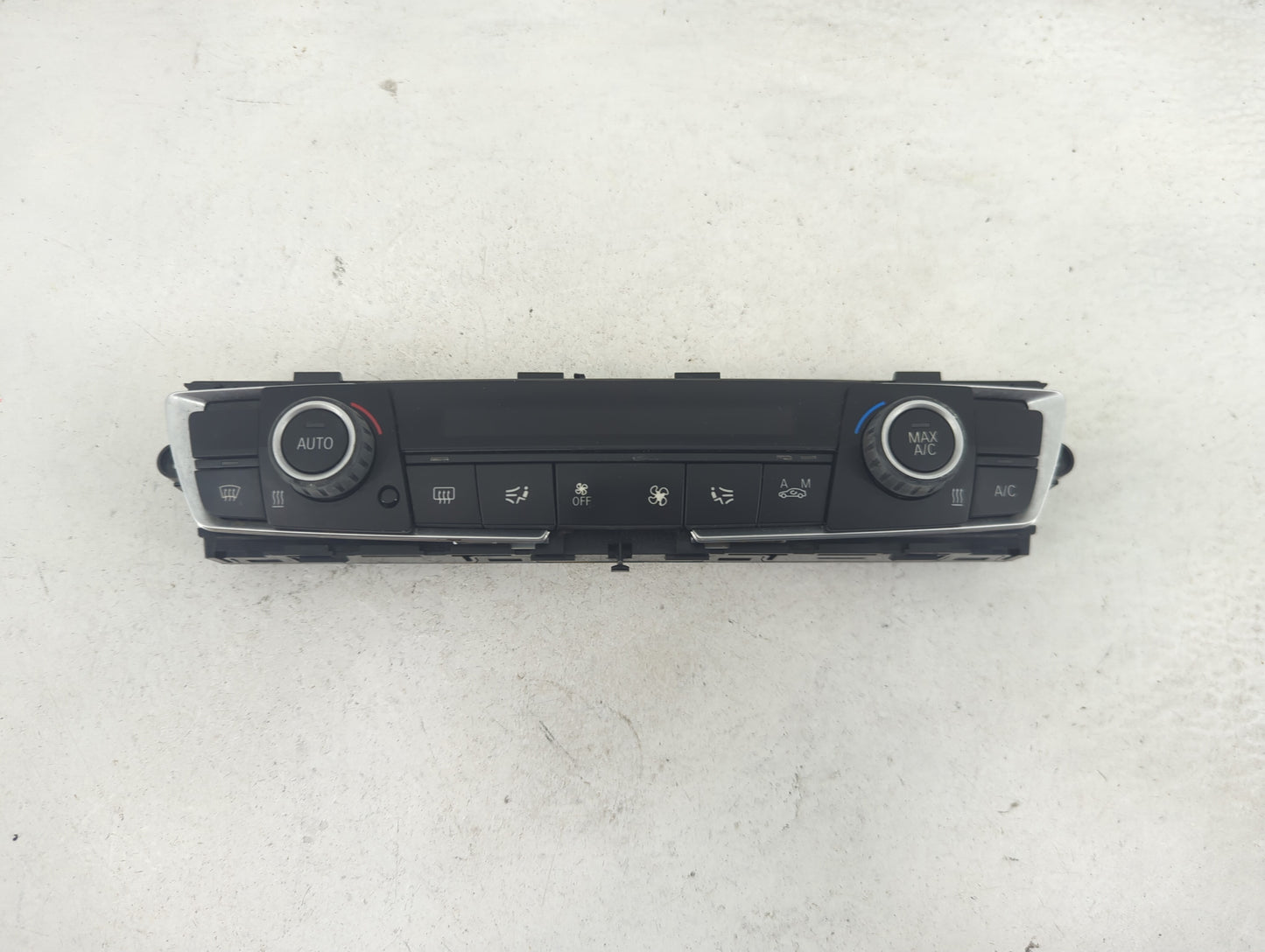2016-2018 Bmw 320i Climate Control Module Temperature AC/Heater Replacement P/N:9290164-02 Fits OEM Used Auto Parts - Oemuse