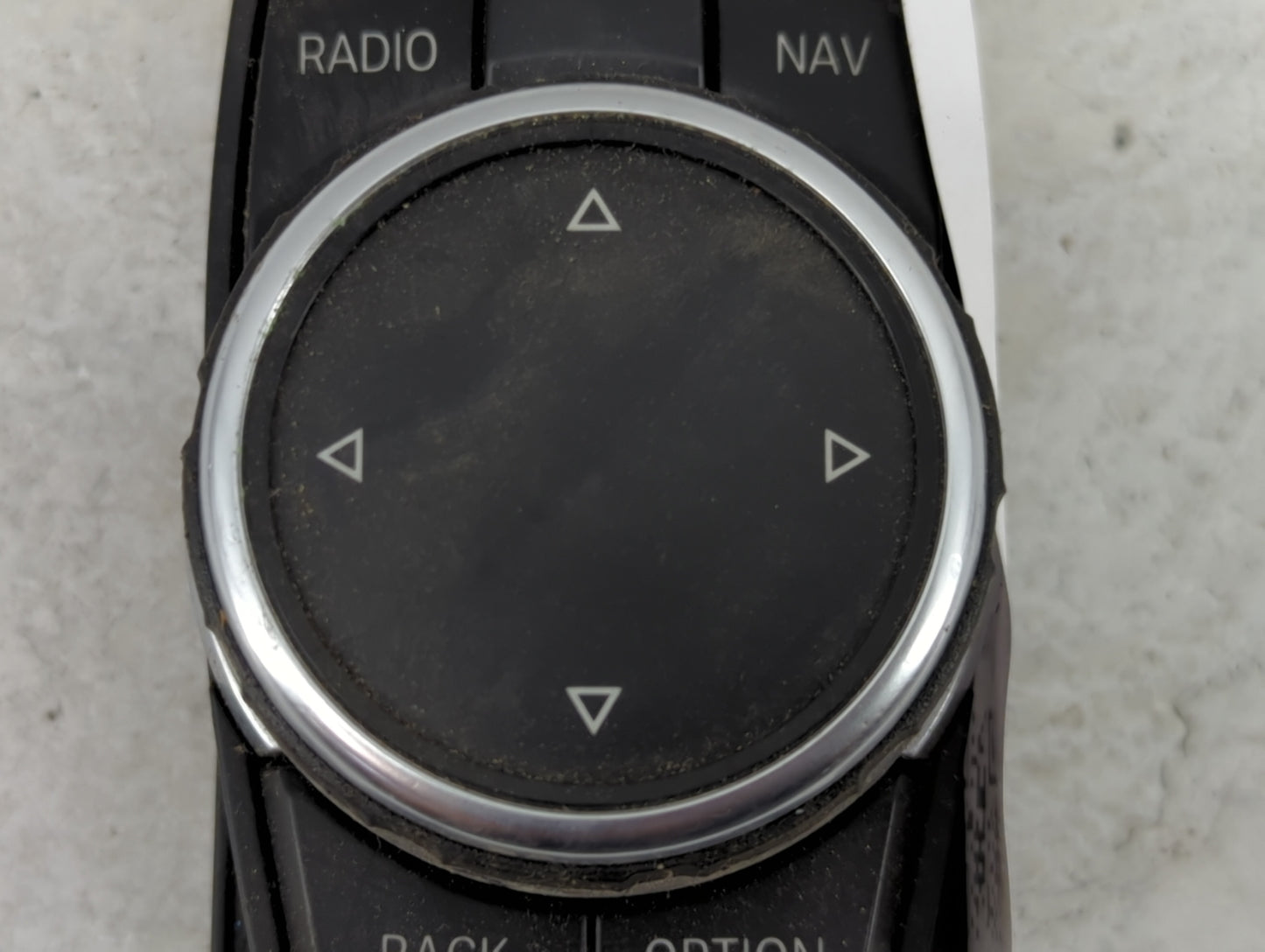 2012-2018 Bmw 320i Radio AM FM Cd Player Receiver Replacement P/N:9350723-02 65829350723-02 Fits OEM Used Auto Parts - Oemus