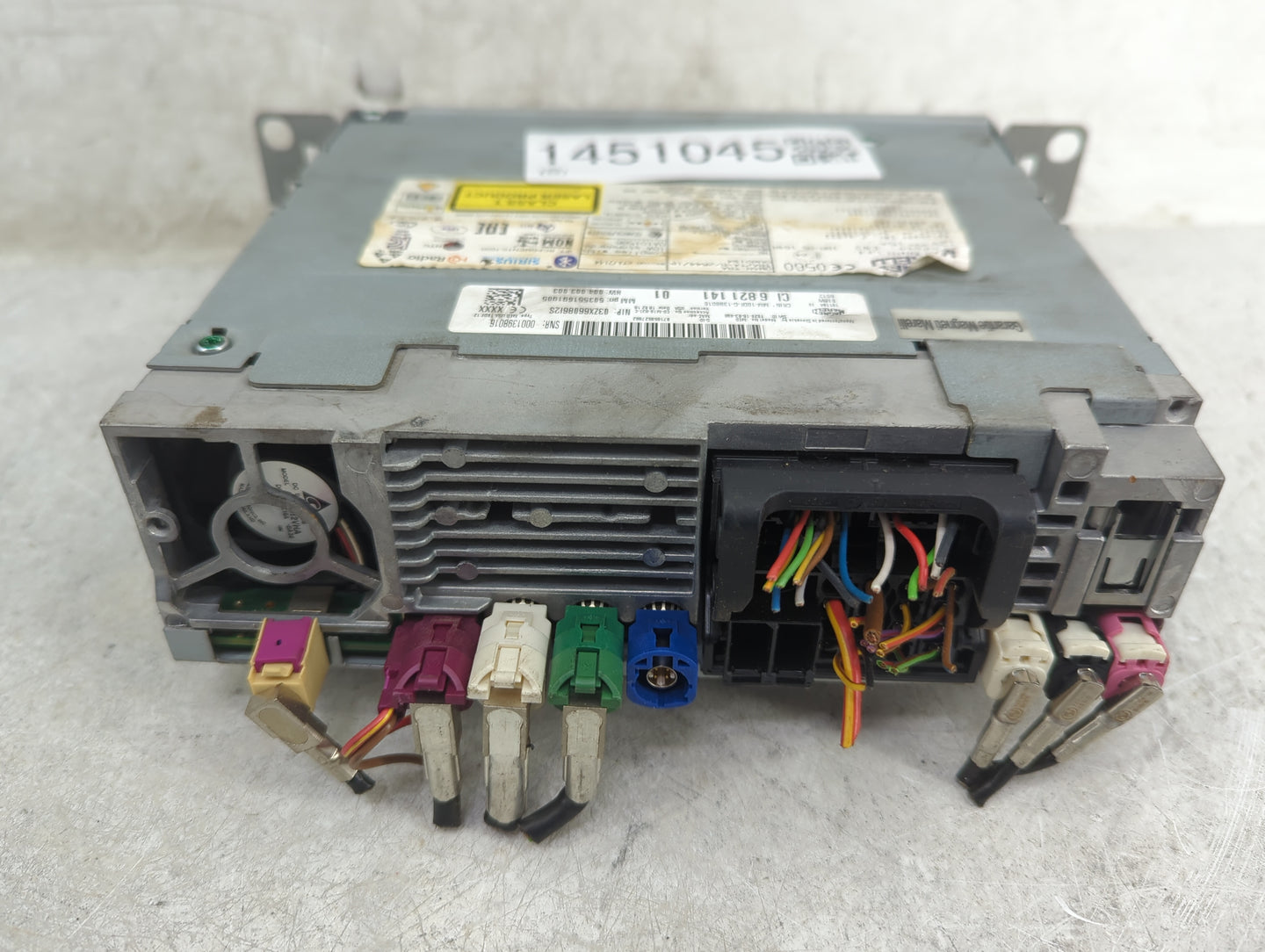 2016-2017 Bmw 320i Radio AM FM Cd Player Receiver Replacement P/N:6821141 MM-10DF-G-1398016 Fits OEM Used Auto Parts - Oemus
