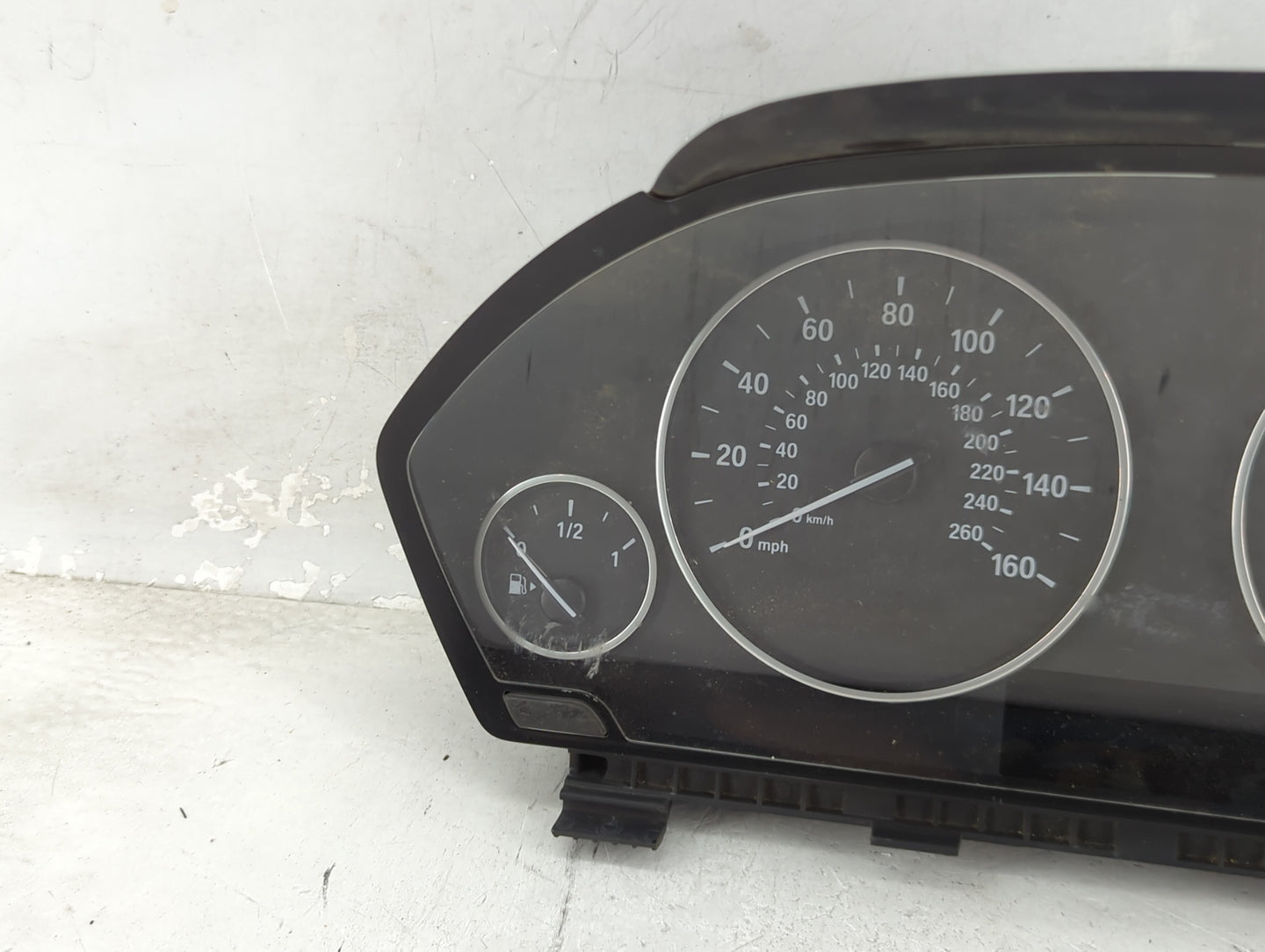 2015-2016 Bmw 320i Instrument Cluster Speedometer Gauges P/N:14369510 9382199-01 Miles: Fits OEM Used Auto Parts - Oemusedau