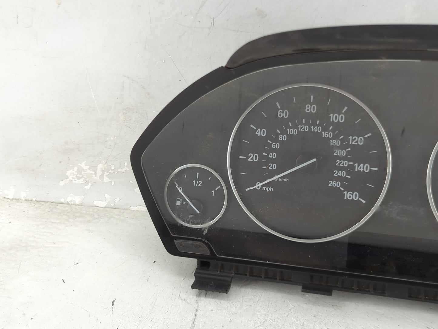 2015-2016 Bmw 320i Instrument Cluster Speedometer Gauges P/N:14369510 9382199-01 Miles: Fits OEM Used Auto Parts - Oemusedau