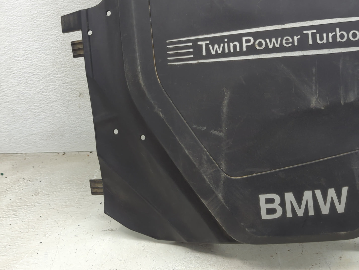2016 Bmw 320i Engine Cover 1453236 - Oemusedautoparts1.com