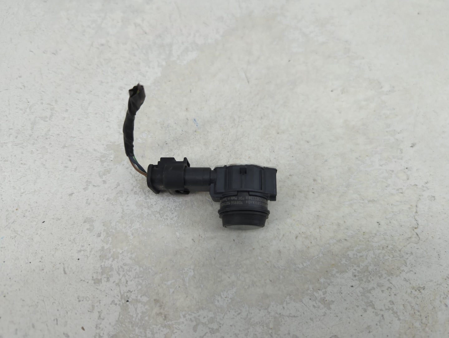 2016 Bmw 320i Front Park Assist Sensor Black - Oemusedautoparts1.com