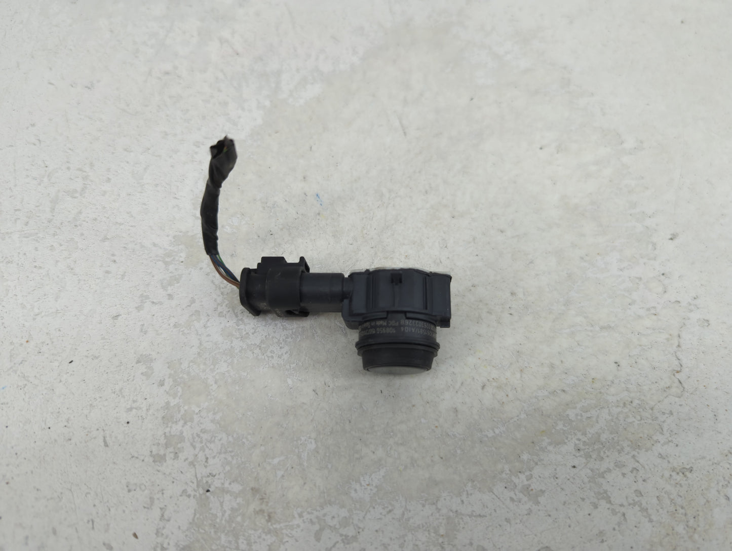 2016 Bmw 320i Front Park Assist Sensor Black - Oemusedautoparts1.com