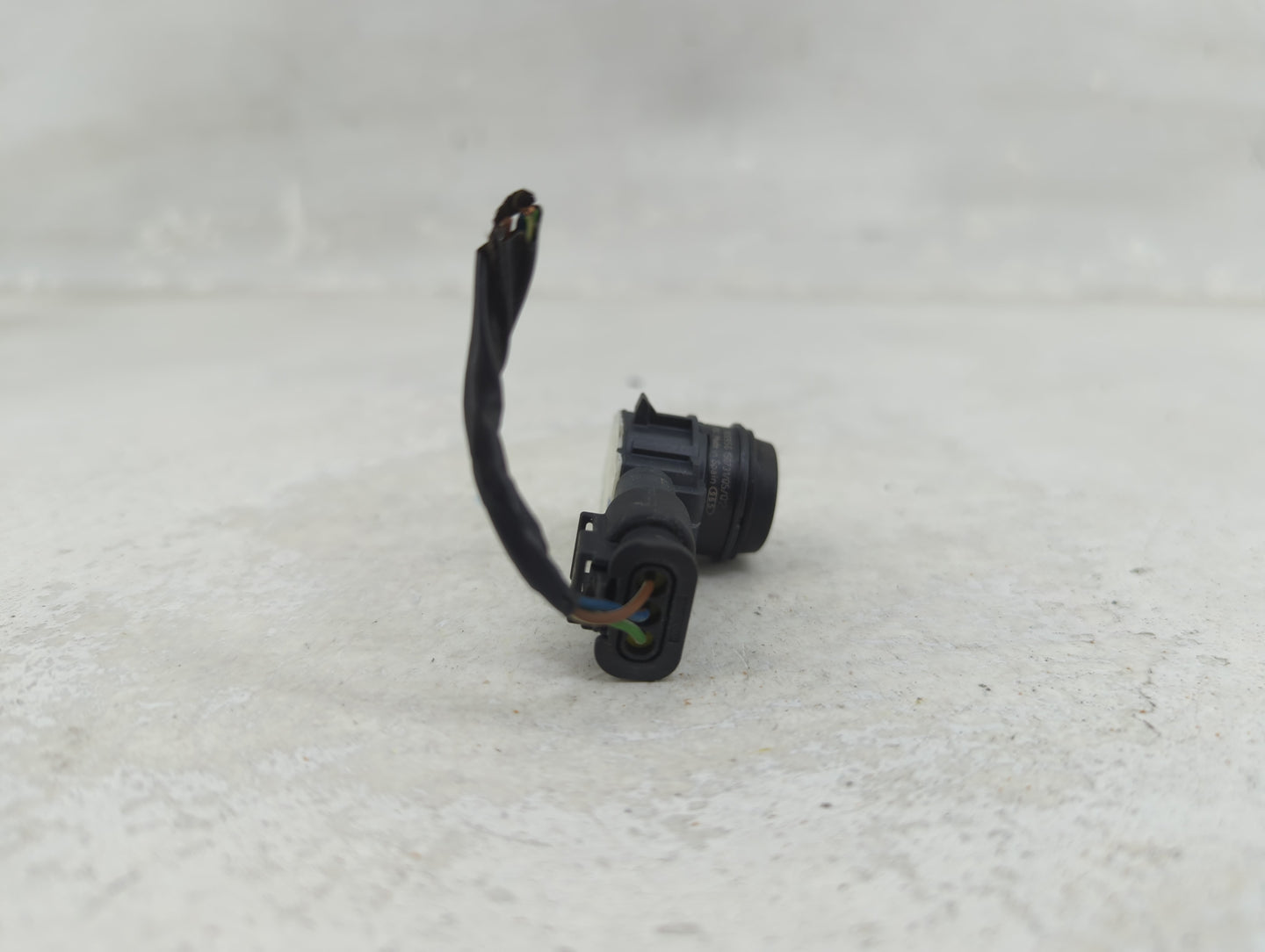 2016 Bmw 320i Front Park Assist Sensor Black - Oemusedautoparts1.com