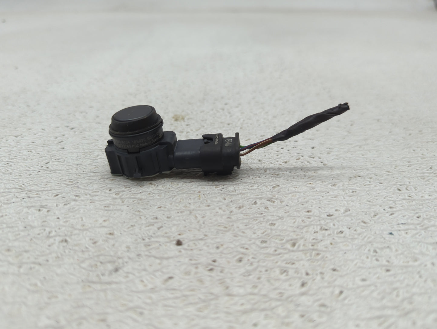 2016 Bmw 320i Front Park Assist Sensor Gray - Oemusedautoparts1.com