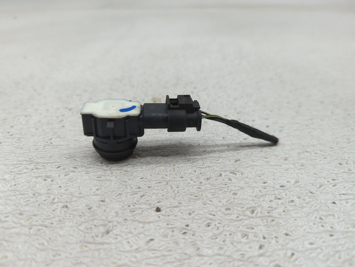 2016 Bmw 320i Front Park Assist Sensor Gray - Oemusedautoparts1.com