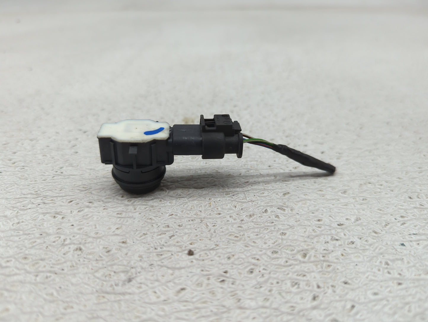 2016 Bmw 320i Front Park Assist Sensor Gray - Oemusedautoparts1.com