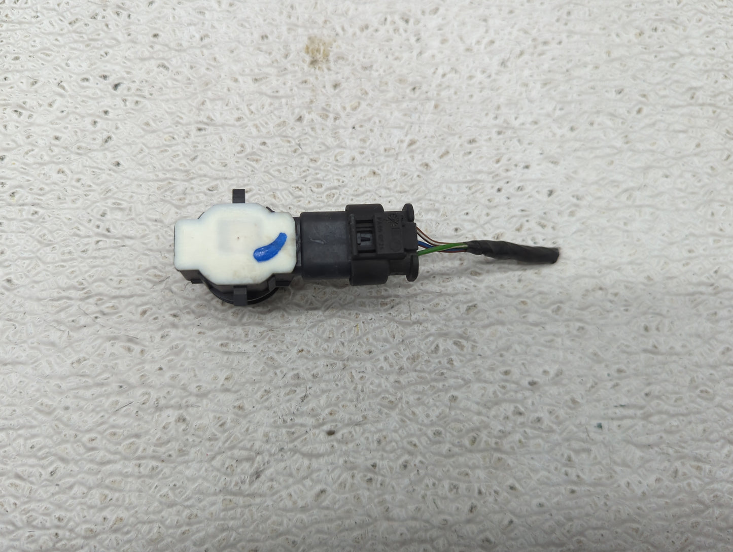 2016 Bmw 320i Front Park Assist Sensor Gray - Oemusedautoparts1.com