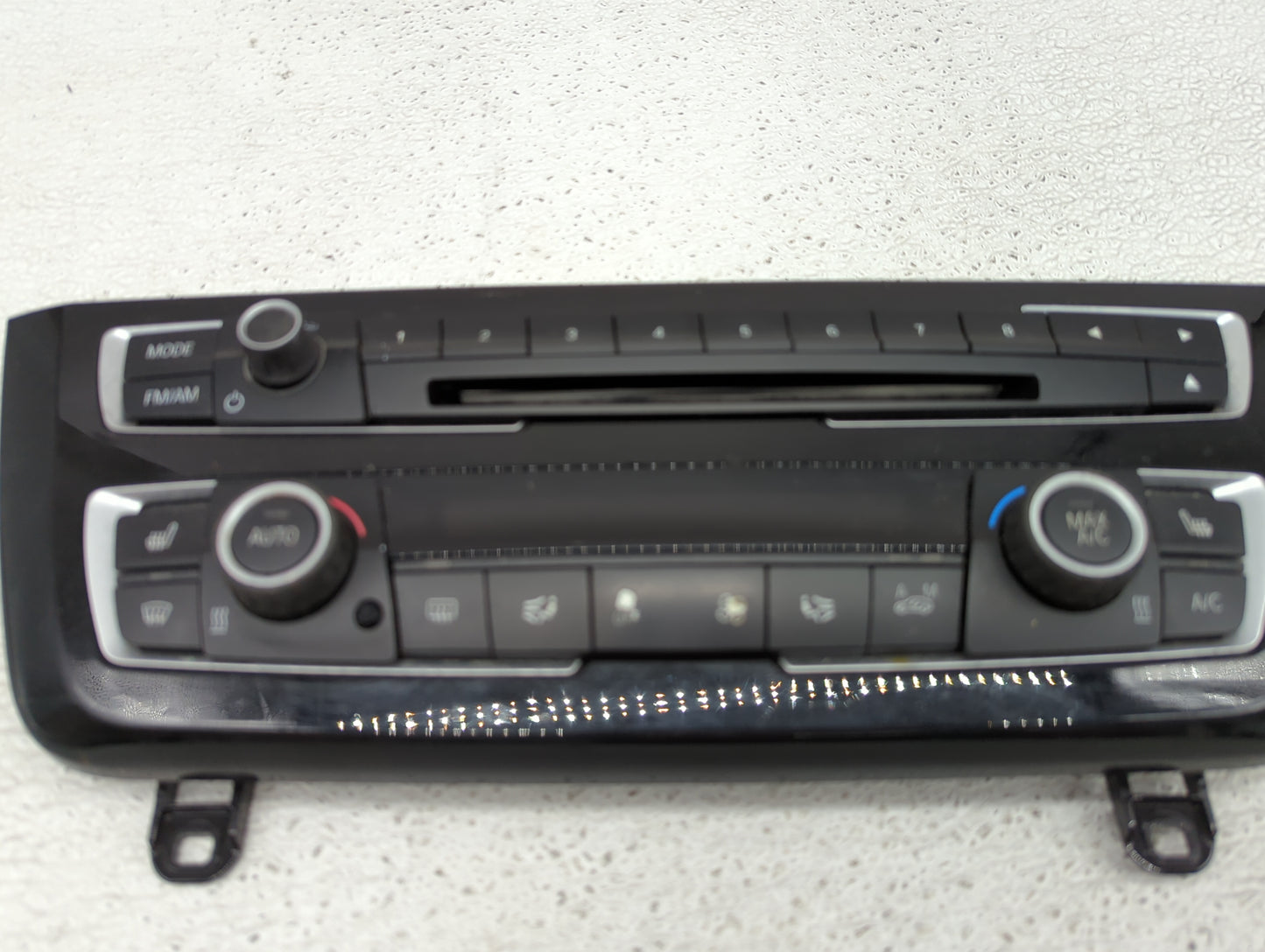 2016-2018 Bmw 320i Climate Control Module Temperature AC/Heater Replacement P/N:9354148 Fits OEM Used Auto Parts - Oemusedau