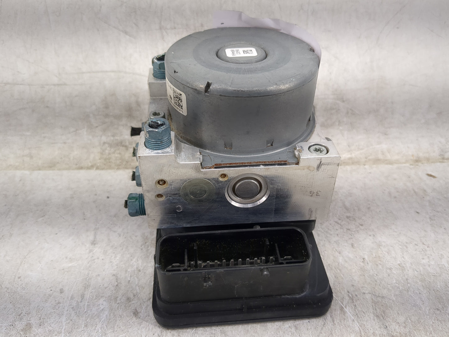 2014-2018 Bmw 320i ABS Pump Control Module Replacement P/N:6881172-01 Fits Fits 2014 2015 2016 2017 2018 2019 2020 2021 OEM 