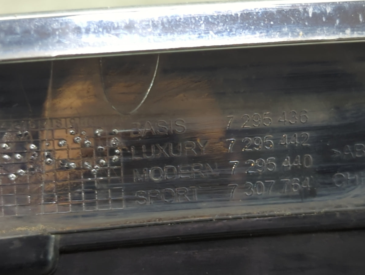 2012-2018 Bmw 320i Front Grille Bumper Not Included 1459808 - Oemusedautoparts1.com