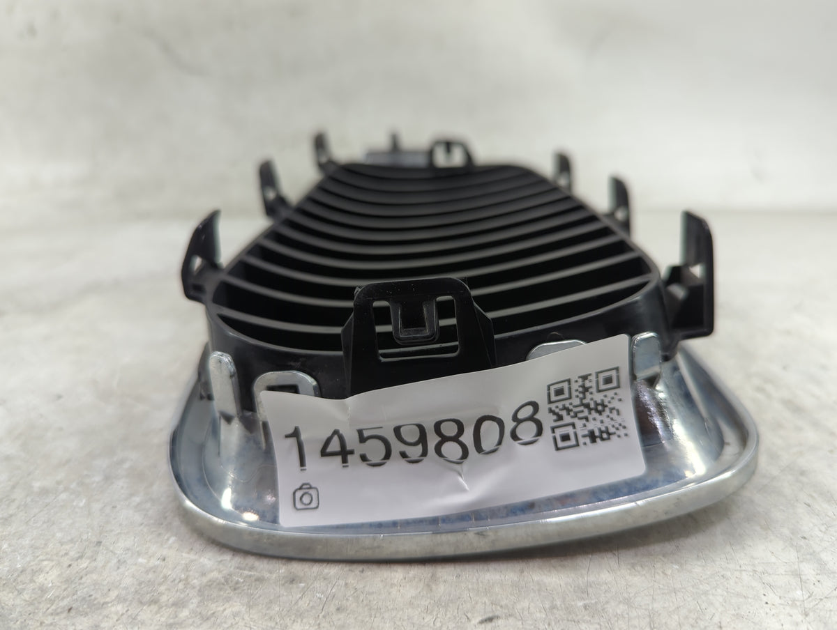 2012-2018 Bmw 320i Front Grille Bumper Not Included 1459808 - Oemusedautoparts1.com