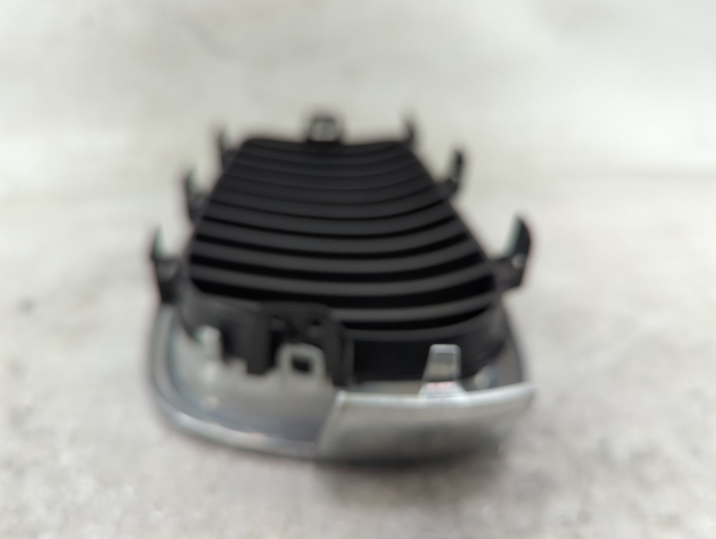 2012-2018 Bmw 320i Front Grille Bumper Not Included 1459808 - Oemusedautoparts1.com