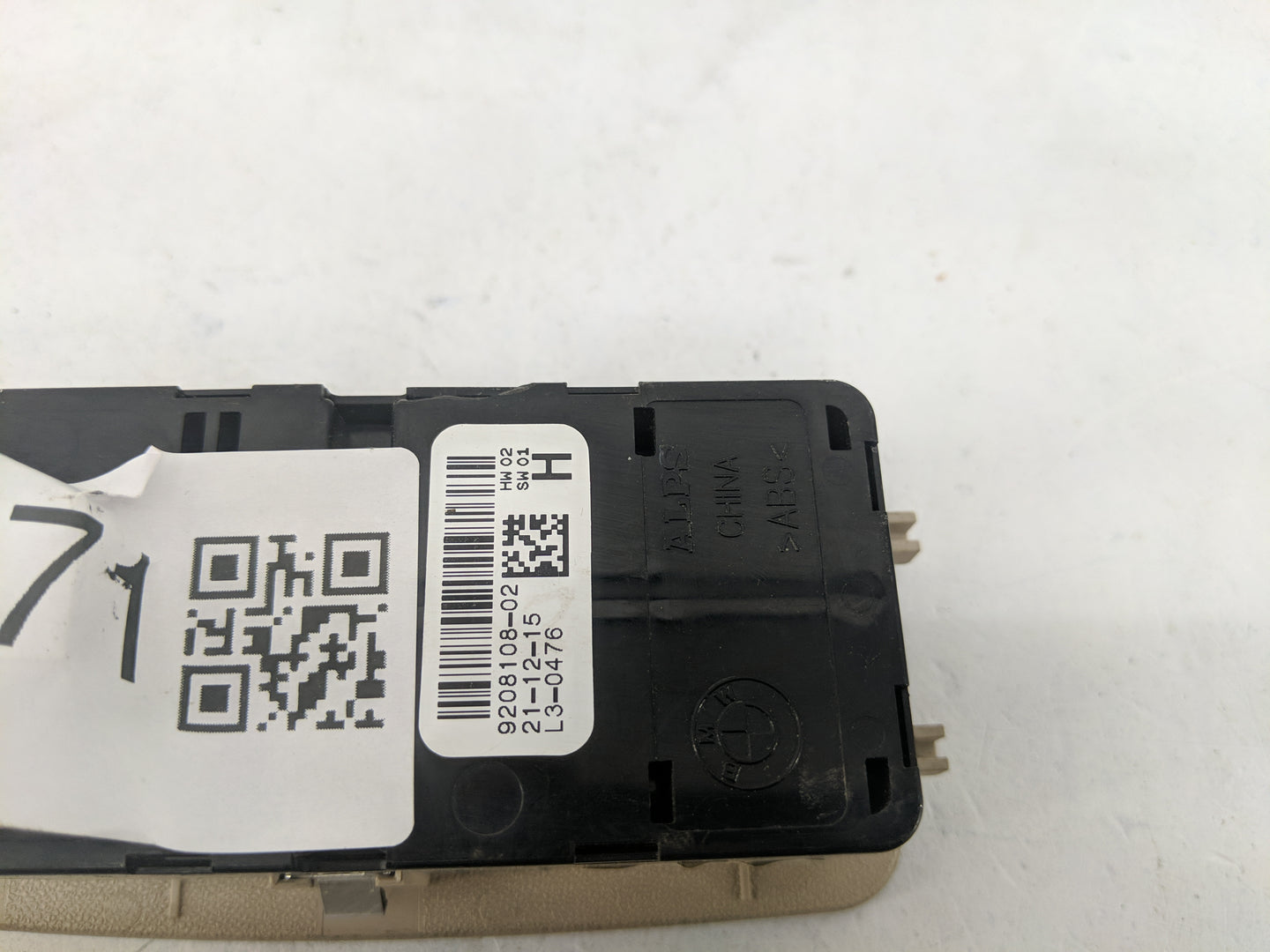2012-2018 Bmw 320i Master Power Window Switch Replacement Driver Side Left P/N:9208108-02 Fits OEM Used Auto Parts - Oemused