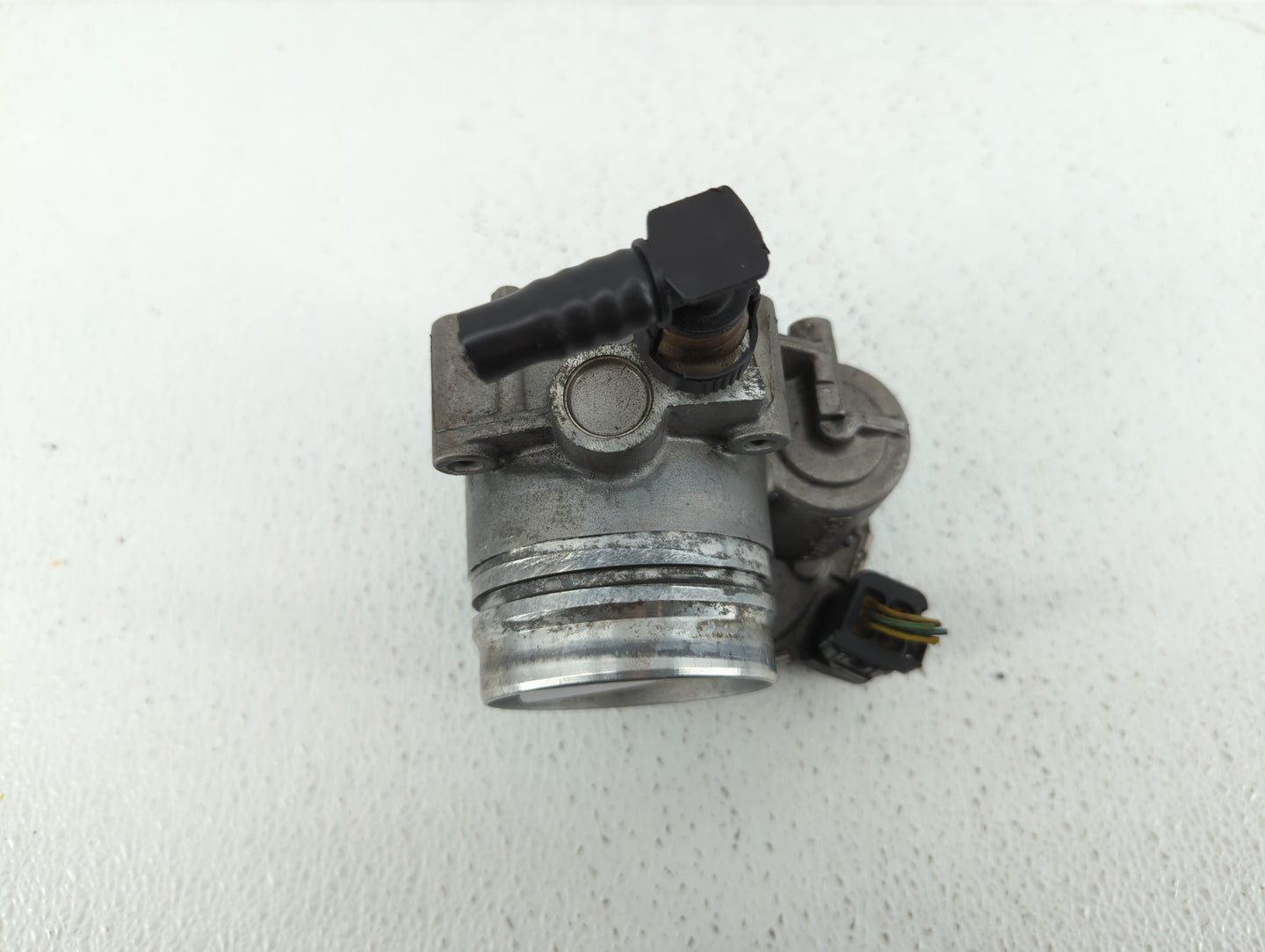 2012-2018 Bmw 320i Throttle Body P/N:1354 7588625-04 1354 7588625-03, 1354 7588625 Fits Fits 2012 2013 2014 2015 2016 2017 2