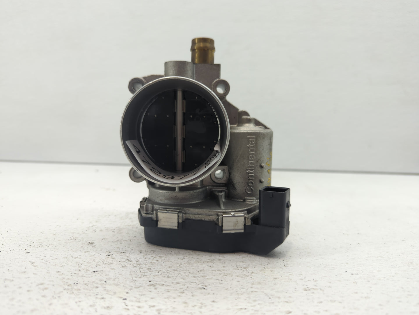 2012-2018 Bmw 320i Throttle Body P/N:1354 7588625-04 1354 7588625-03 Fits Fits 2012 2013 2014 2015 2016 2017 2018 OEM Used A