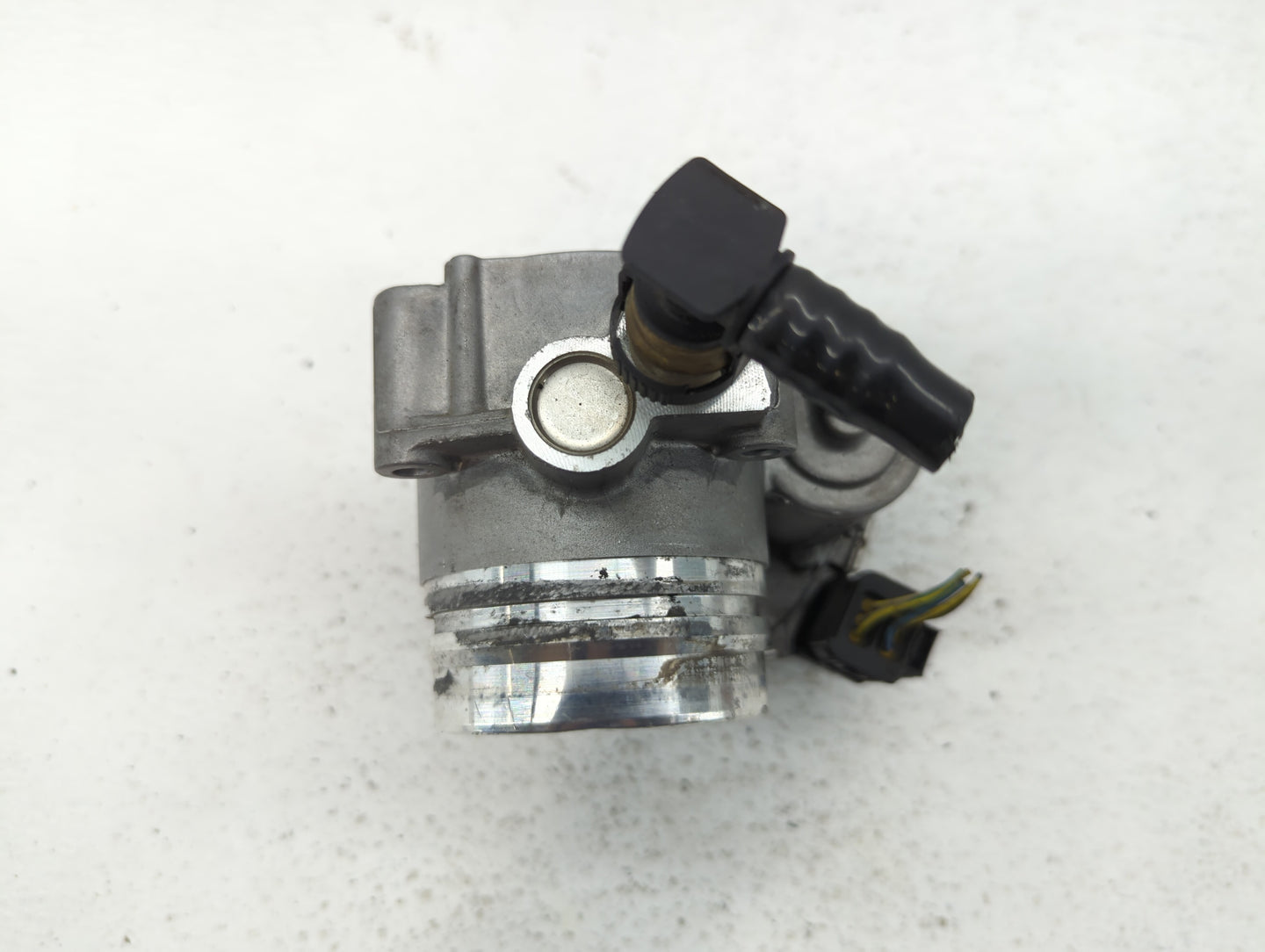 2012-2018 Bmw 320i Throttle Body P/N:1354 7588625-04 1354 7588625-03 Fits Fits 2012 2013 2014 2015 2016 2017 2018 OEM Used A
