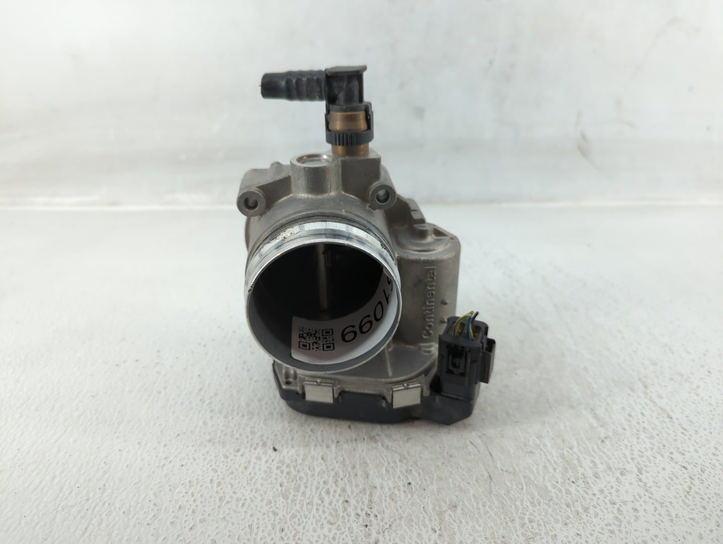 2012-2018 Bmw 320i Throttle Body P/N:1354 7588625-04 Fits Fits 2012 2013 2014 2015 2016 2017 2018 OEM Used Auto Parts - Oemu