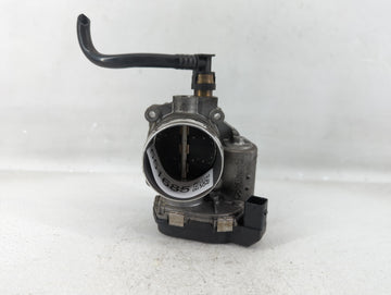 2012-2018 Bmw 320i Throttle Body P/N:1354 7588625-04 Fits Fits 2012 2013 2014 2015 2016 2017 2018 OEM Used Auto Parts - Oemu