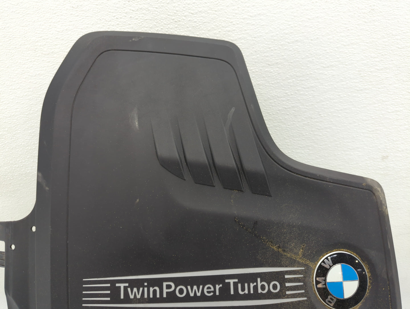 2016 Bmw 320i Engine Cover - Oemusedautoparts1.com