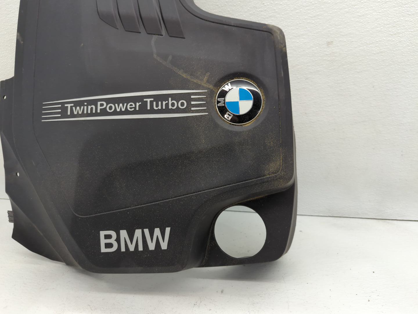 2016 Bmw 320i Engine Cover - Oemusedautoparts1.com