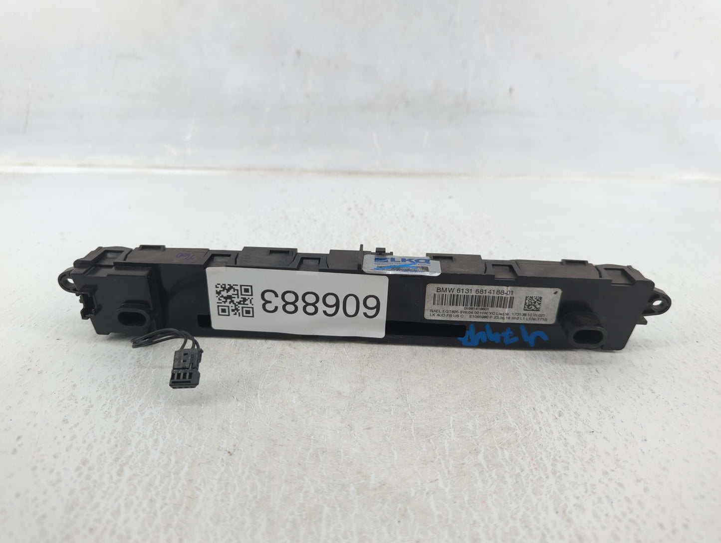 2012-2017 Bmw 320i Am Fm Cd Player Radio Receiver - Oemusedautoparts1.com