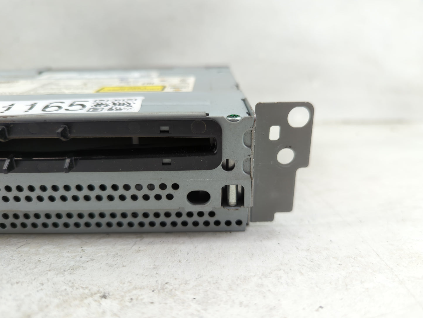 2016 Bmw 328 Radio AM FM Cd Player Receiver Replacement P/N:RX2EN2 4983A-EN2, EN2 Fits OEM Used Auto Parts - Oemusedautopart