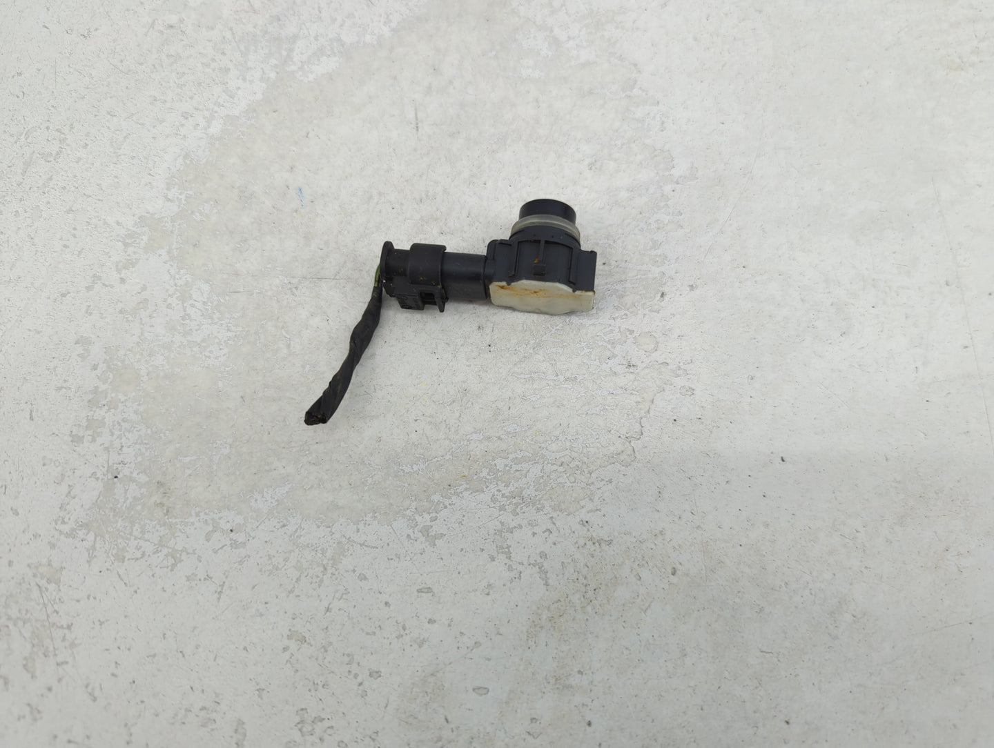 2016 Bmw 328 Front Park Assist Sensor Black 1456356 - Oemusedautoparts1.com