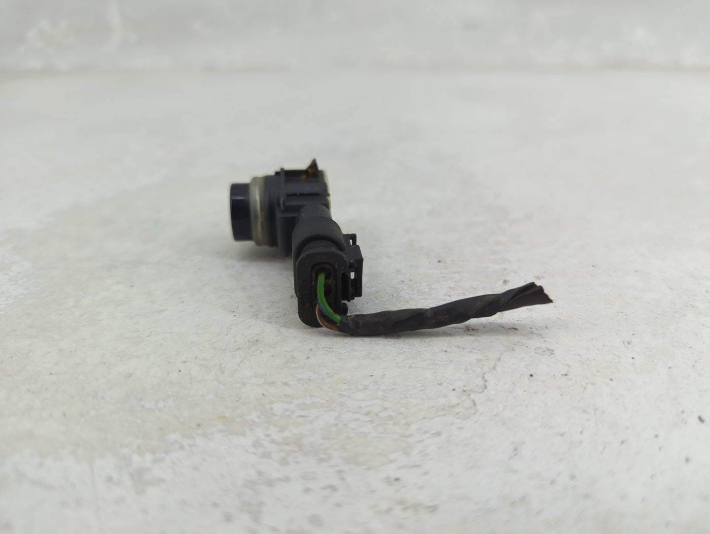 2016 Bmw 328 Front Park Assist Sensor Black 1456356 - Oemusedautoparts1.com