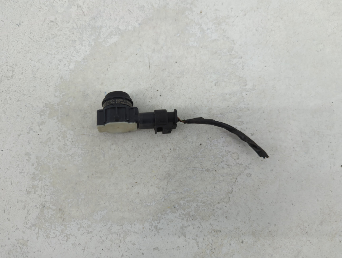 2016 Bmw 328 Front Park Assist Sensor Black - Oemusedautoparts1.com