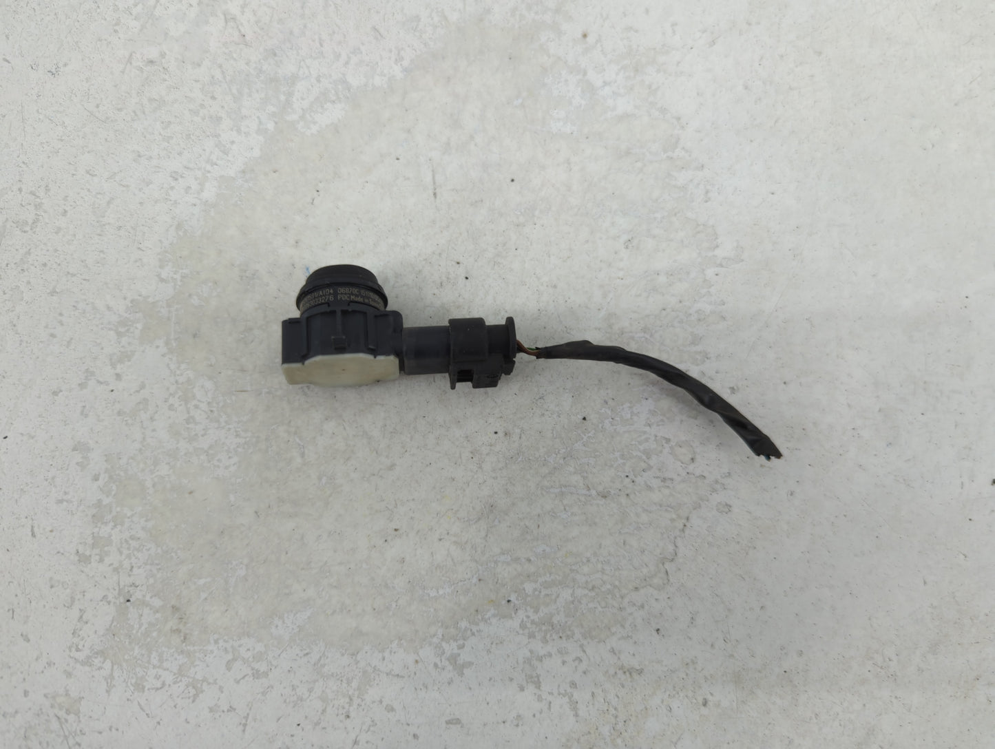 2016 Bmw 328 Front Park Assist Sensor Black - Oemusedautoparts1.com