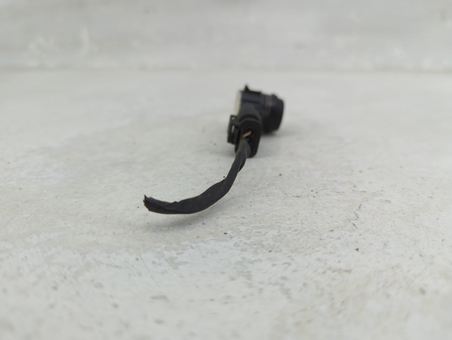 2016 Bmw 328 Front Park Assist Sensor Black - Oemusedautoparts1.com