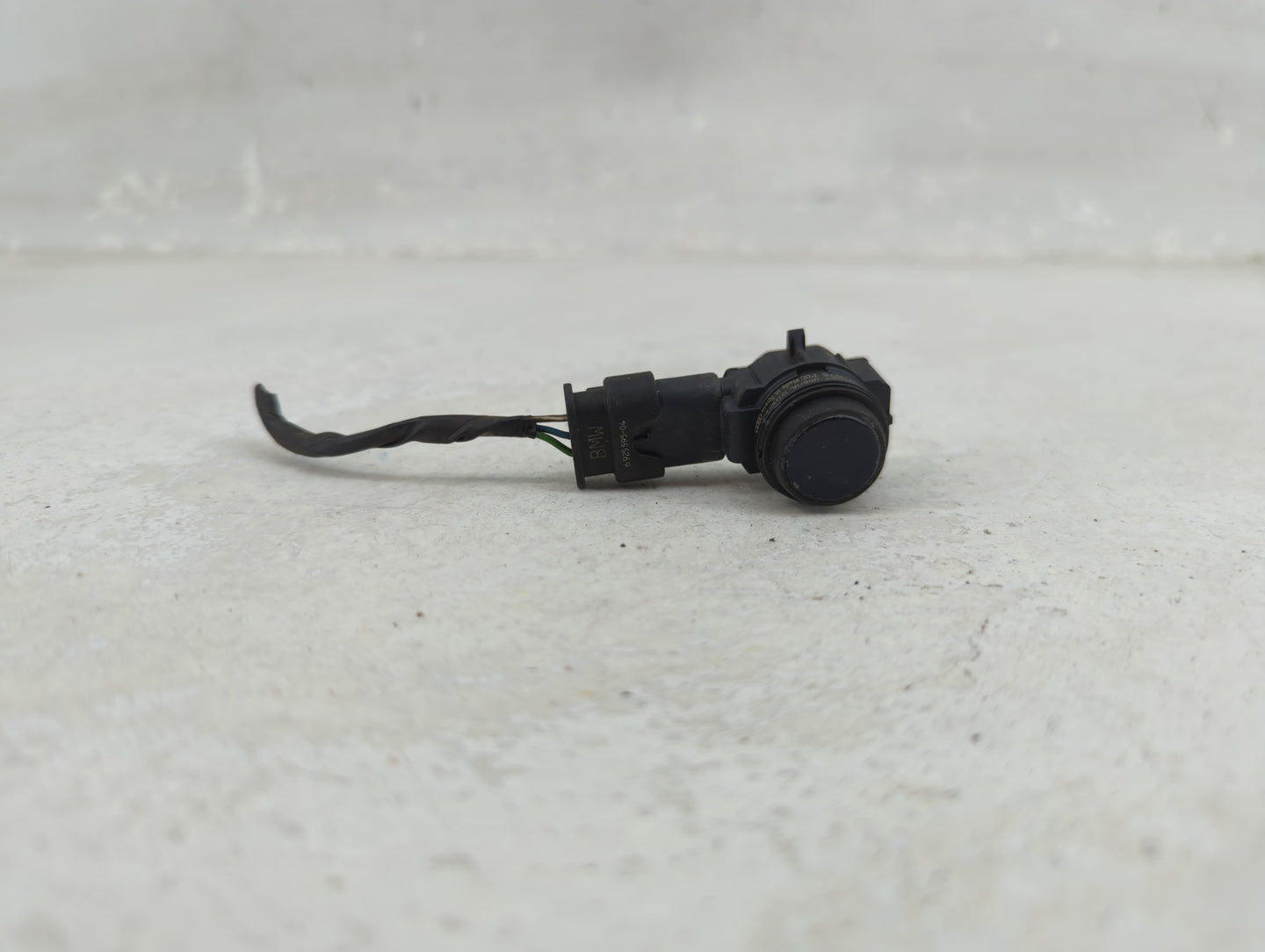 2016 Bmw 328 Front Park Assist Sensor Black - Oemusedautoparts1.com
