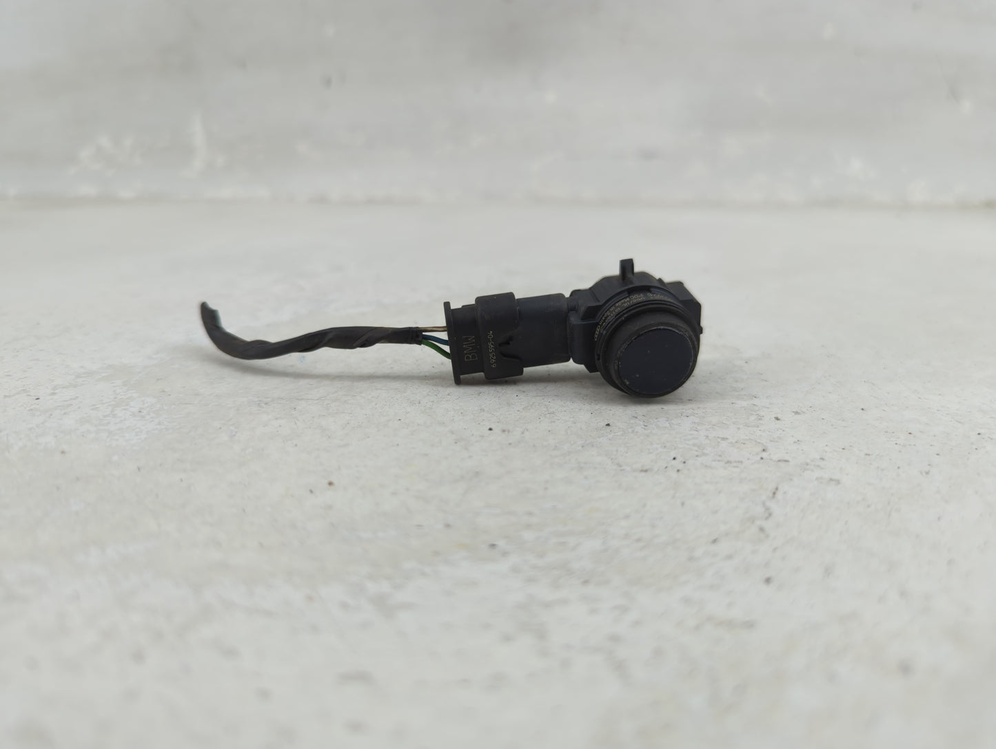 2016 Bmw 328 Front Park Assist Sensor Black - Oemusedautoparts1.com
