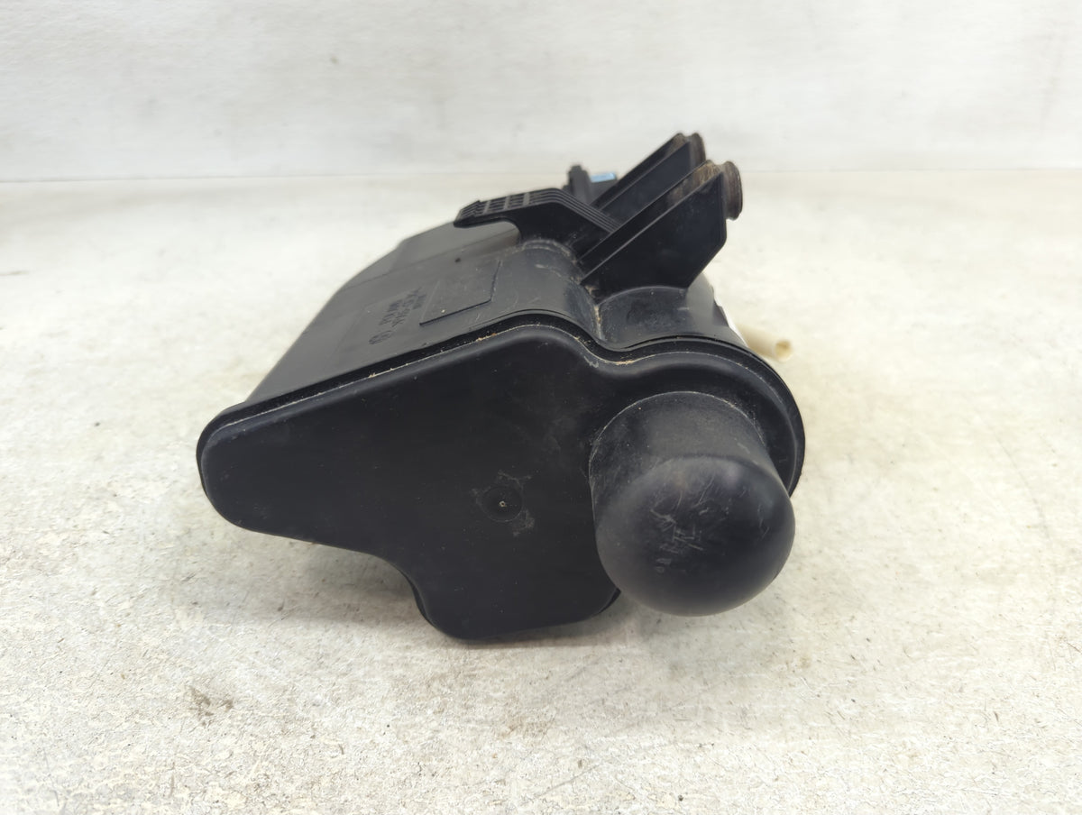 2016 Bmw 328i Fuel Vapor Charcoal Canister 1389787 - Oemusedautoparts1.com