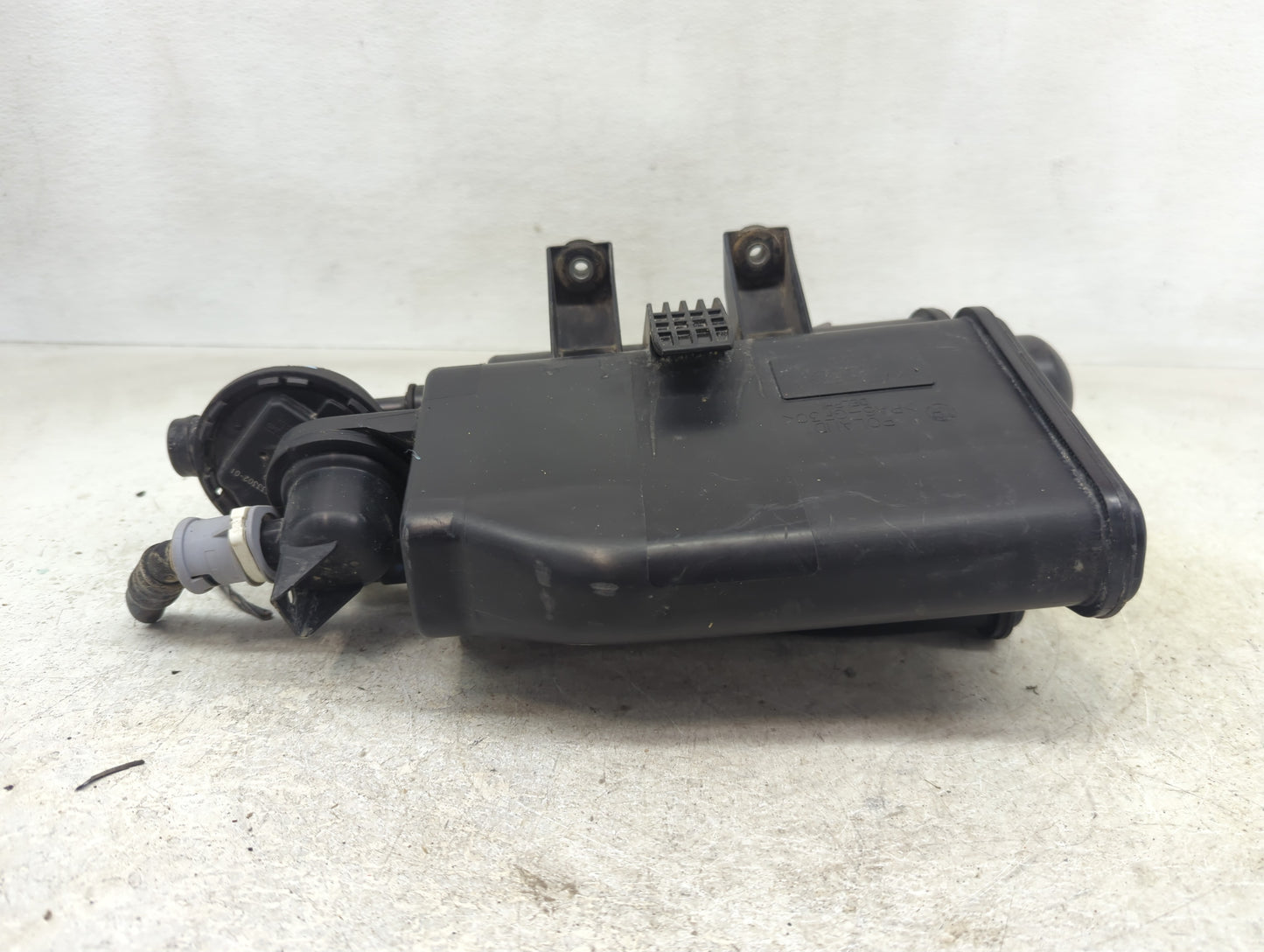 2016 Bmw 328i Fuel Vapor Charcoal Canister 1389787 - Oemusedautoparts1.com