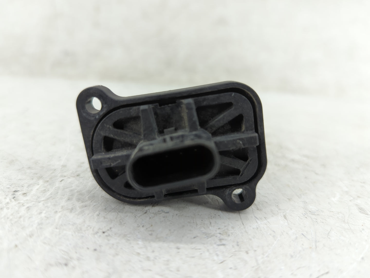 2012-2016 Bmw 328i Mass Air Flow Meter Maf - Oemusedautoparts1.com