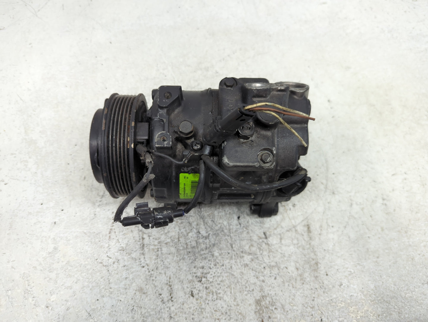 2016-2016 Bmw 328i Air Conditioning A/c Ac Compressor Oem - Oemusedautoparts1.com