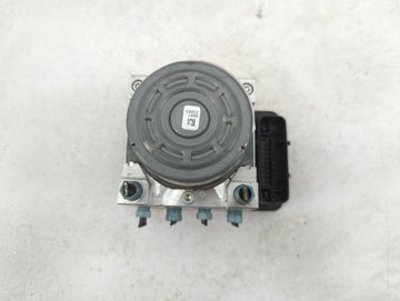 2014-2016 Bmw 328i ABS Pump Control Module Replacement P/N:6875813-01 Fits Fits 2014 2015 2016 2017 2018 2019 2020 2021 OEM Used Auto Parts