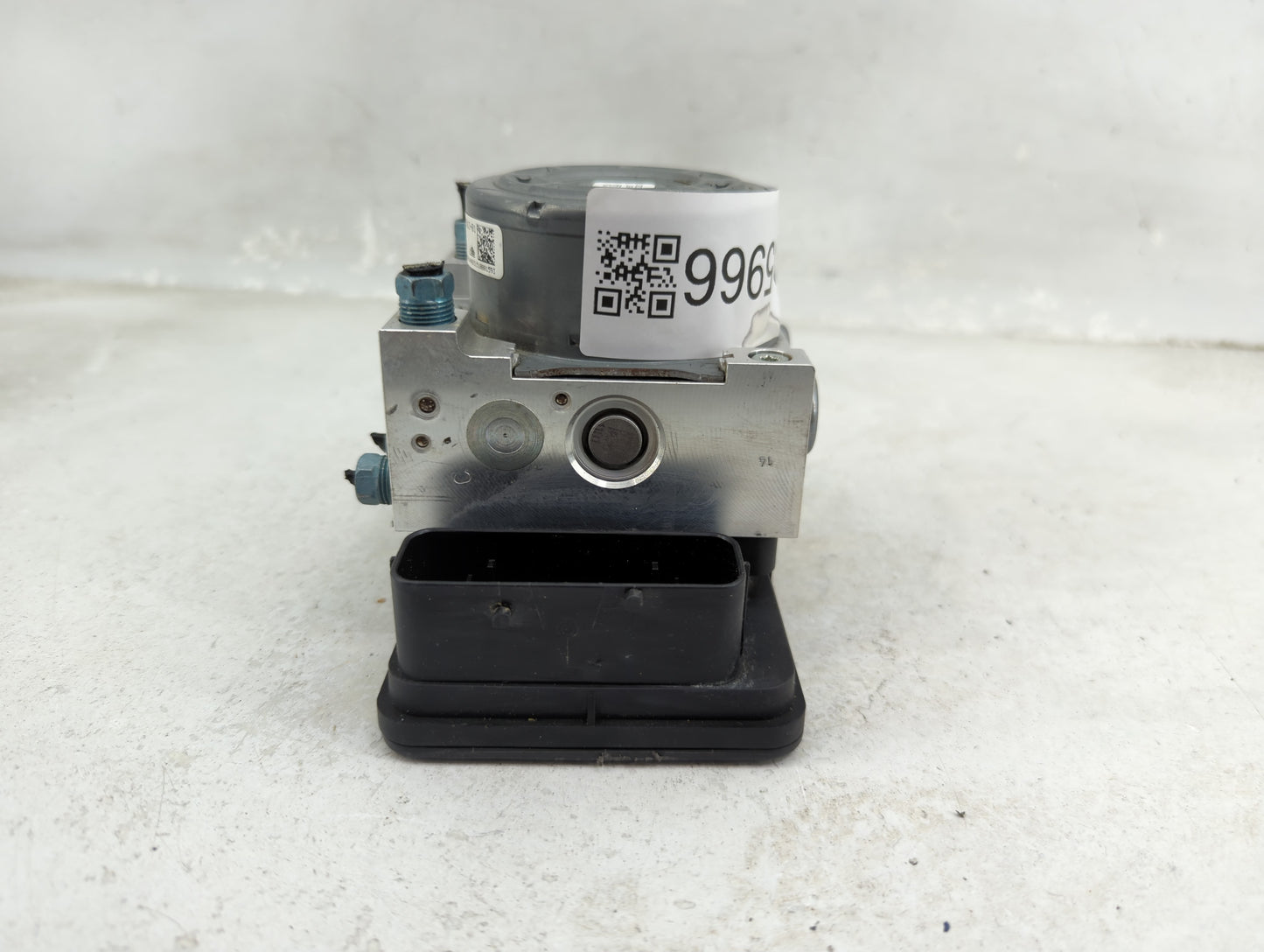 2014-2016 Bmw 328i ABS Pump Control Module Replacement P/N:6875813-01 Fits Fits 2014 2015 2016 2017 2018 2019 2020 2021 OEM 
