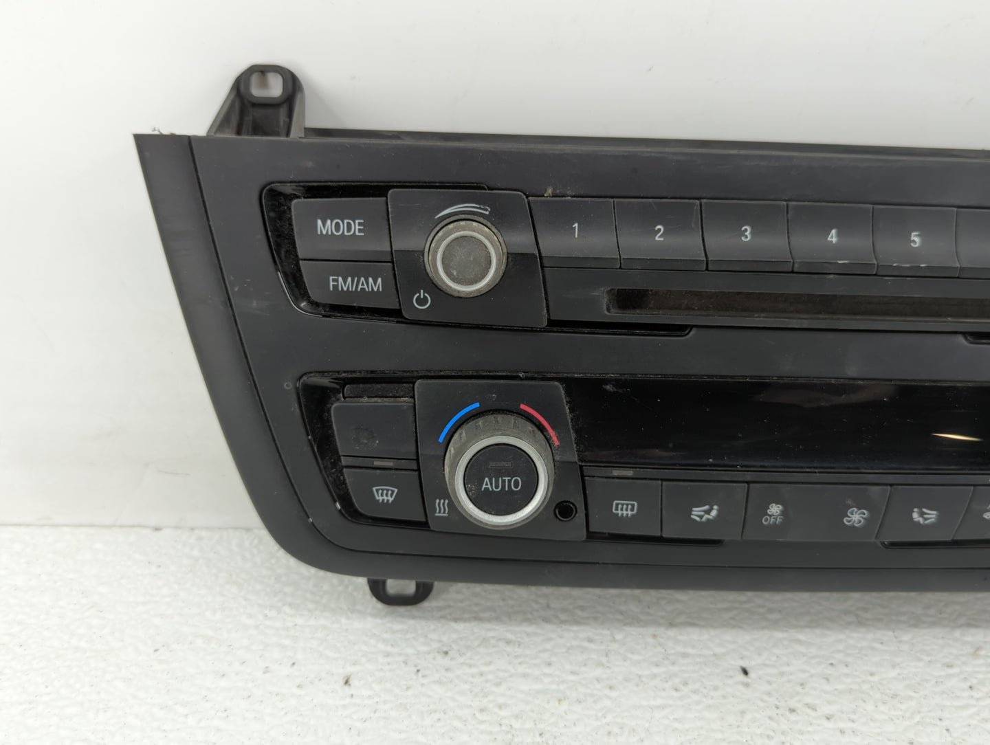 2014-2016 Bmw 328i Climate Control Module Temperature AC/Heater Replacement P/N:6131 6814188-01 9323551-02 Fits OEM Used Aut