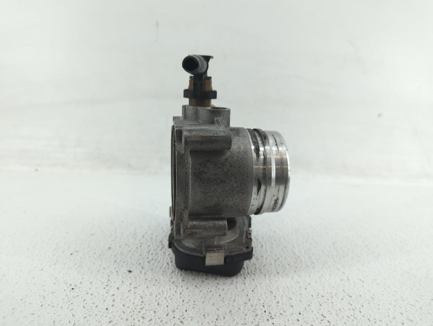 2012-2016 Bmw 328i Throttle Body P/N:1354 7588625-04 1354 7588625-03 Fits Fits 2012 2013 2014 2015 2016 2017 2018 OEM Used A