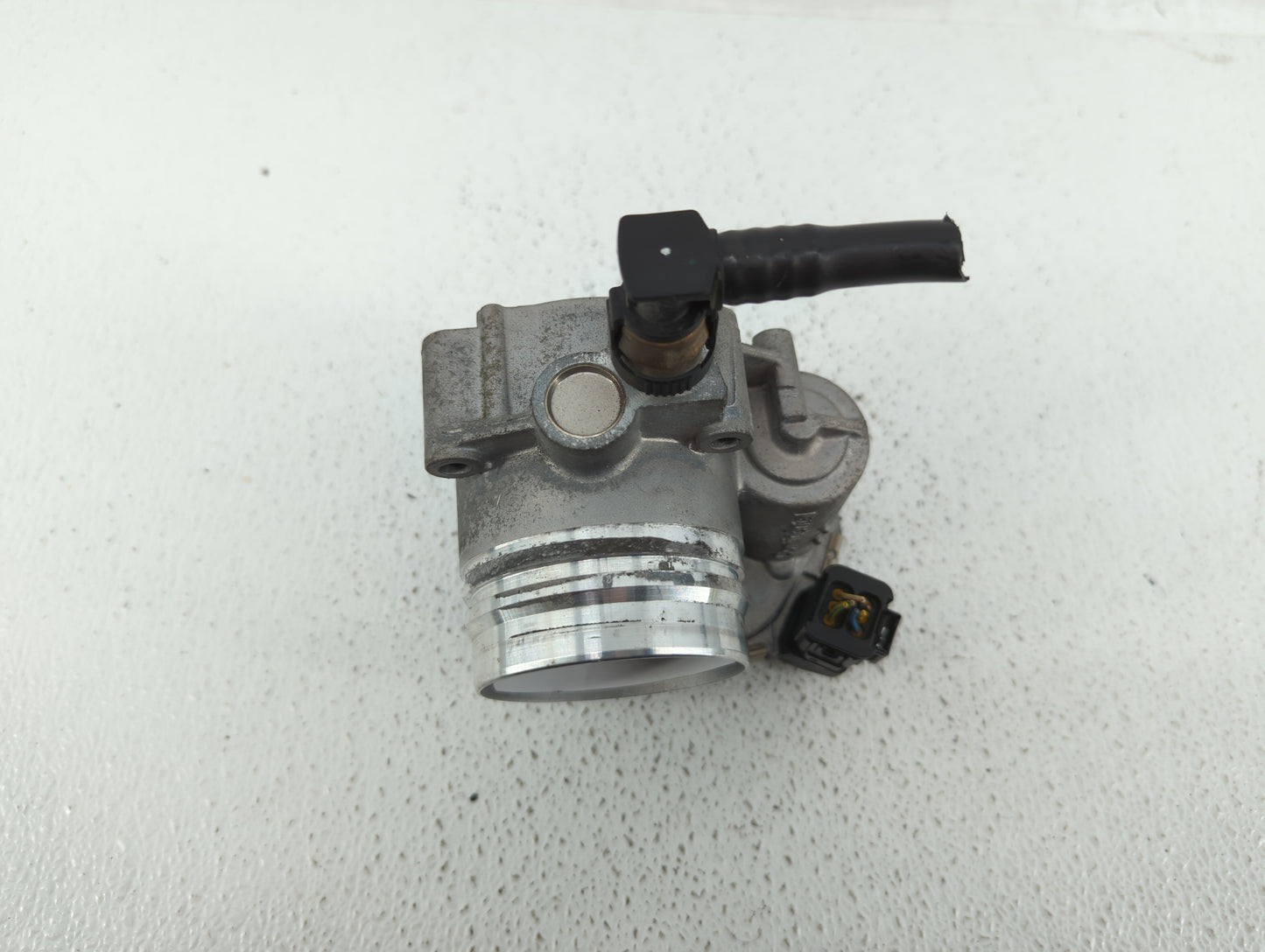 2012-2016 Bmw 328i Throttle Body P/N:37728 07317 37728 07407, 1354 7588625-03 Fits Fits 2012 2013 2014 2015 2016 2017 2018 O