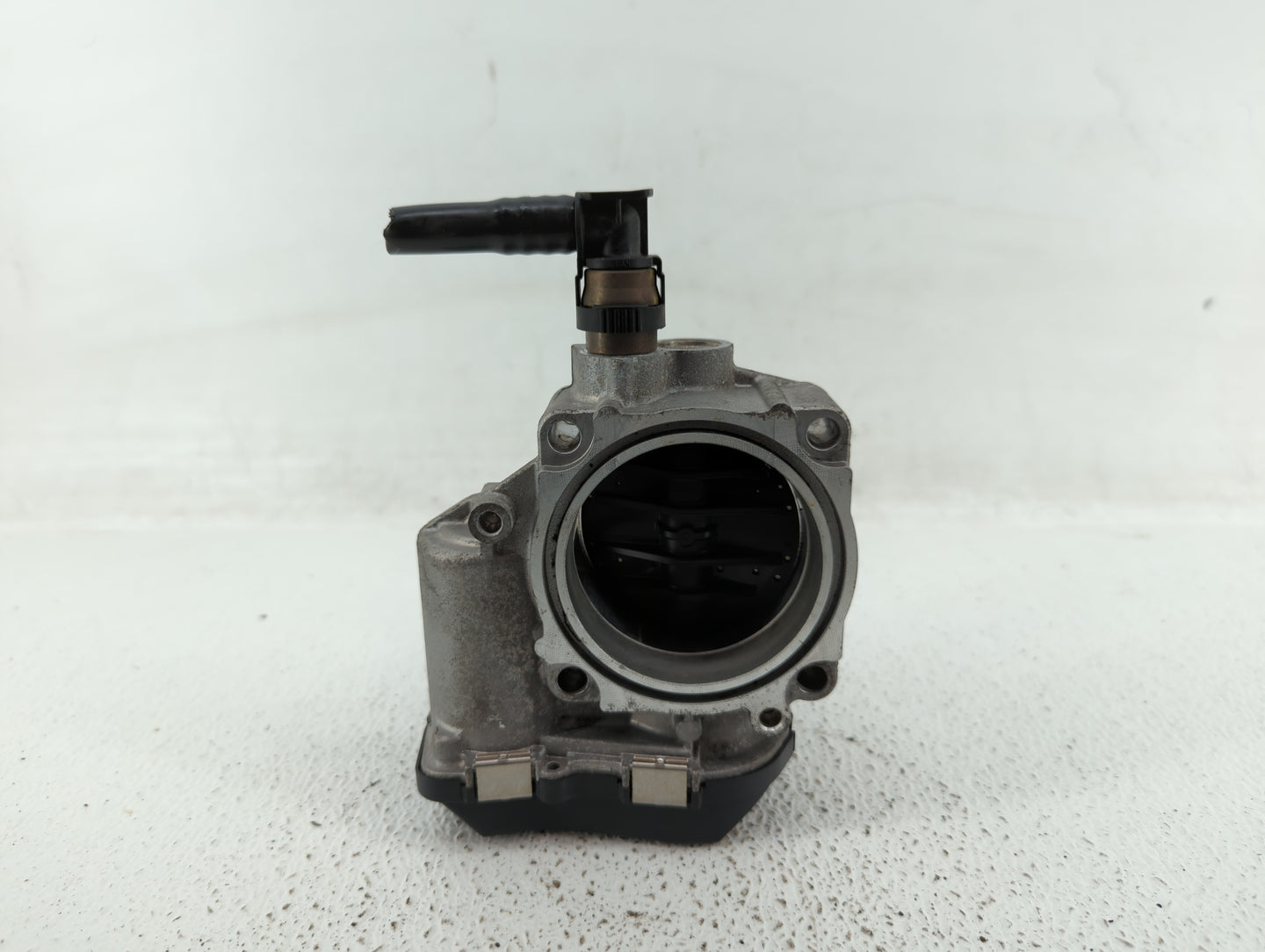 2012-2016 Bmw 328i Throttle Body P/N:37728 07317 37728 07407, 1354 7588625-03 Fits Fits 2012 2013 2014 2015 2016 2017 2018 O